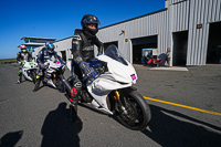anglesey-no-limits-trackday;anglesey-photographs;anglesey-trackday-photographs;enduro-digital-images;event-digital-images;eventdigitalimages;no-limits-trackdays;peter-wileman-photography;racing-digital-images;trac-mon;trackday-digital-images;trackday-photos;ty-croes